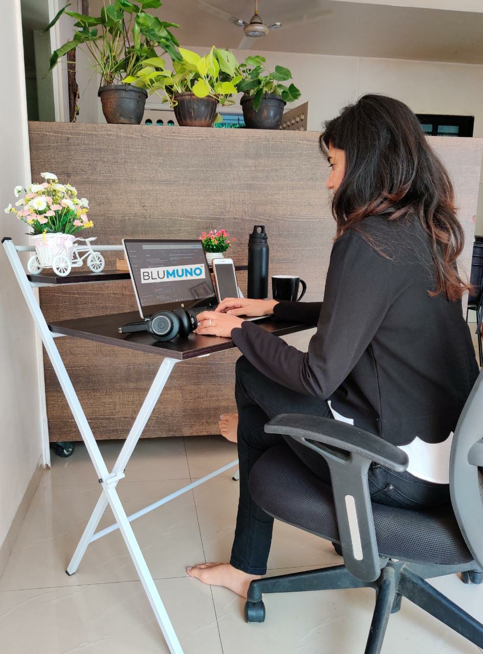 Blumuno X-Plus Folding Table (Walnut Black Finish) - Display Pieces